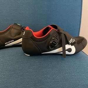 Size 41 Peloton Cycling Shoes